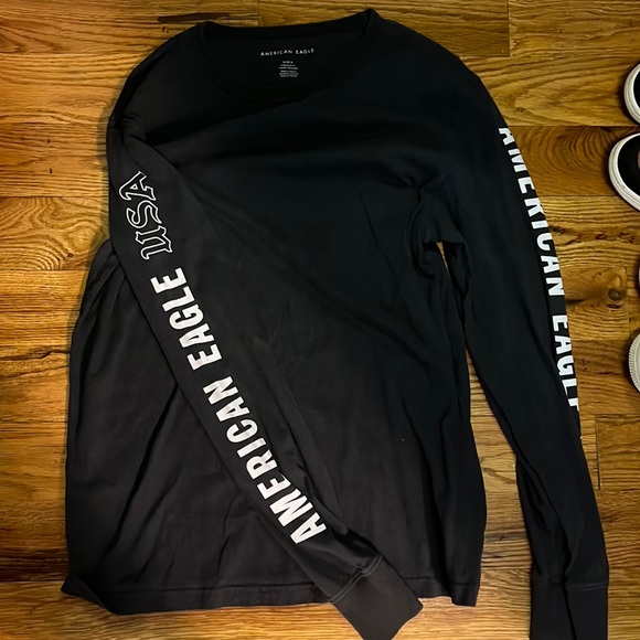 american eagle long sleeve size M - Picture 1 of 3